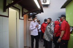 Ketua DPRD: Bu Risma dan Mas Eri Cepat Mengeksekusi Problem Kampung