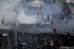 Demo Tolak UU Ciptaker Berlanjut, Pengamat: Ada 2 Kelompok Kepentingan