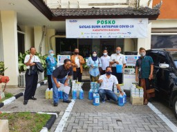 Pelindo III Bantu APD Ke 7 Rumah Sakit di Surabaya dan Bali