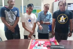 Polisi Aktif dan Pecatan Kompak Nyabu