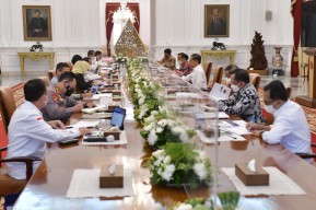 Presiden Jokowi Pimpin Rapat Persiapan Piala Dunia FIFA U-20 2023