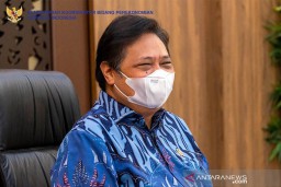 Airlangga Hartarto: Pemerintah Dukung Kampanye Nonton Bioskop Aman