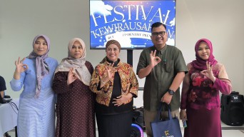 Festival Kewirausahaan di Fakultas Kedokteran Gigi UHT: Membangun Dentist Preneur Masa Depan
