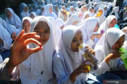 Cegah Kekerdilan Anak, Dinkes Baubau Bagikan Tablet Penambah Darah