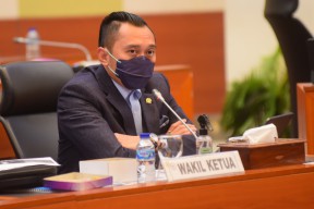 Ibas Minta Kemenkeu Temukan Terobosan Baru terkait Kebijakan Pajak