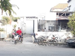 Tangkap 3 Terduga Teroris di Kantor Ekspedisi  Surabaya