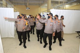 Kabaharkam Kunjungi RS Bhayangkara Polda Jatim