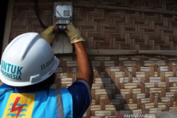 PLN Pastikan Catat Meter Langsung