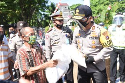 Peringati Hari Bhayangkara Ke-74, Polda Kalsel Gelar Bhakti Sosial