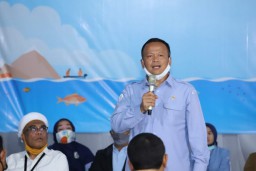Menteri KP Siap Pasang Badan