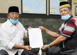 Berkas Lengkap, Pasangan Berkelas Tunggu Penetapan KPU