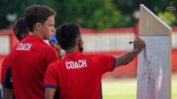 Pelatih Bhayangkara FC Paul Munster Paham Kultur Sepakbola Indonesia