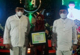 Gubernur Maluku Berikan Hadiah Umroh untuk Juara Tilawah MTQ Nasional