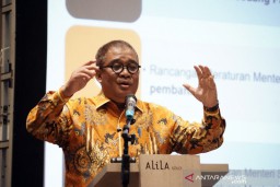 Bansos 2021 akan Dibagikan Awal Tahun Sesuai Jadwal