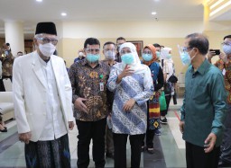 Khofifah Bersyukur Simulasi Vaksin Covid-19 Dilaksanakan di Jatim