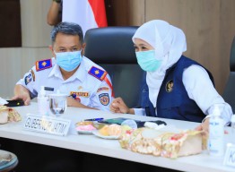 Khofifah Pastikan Swab Test Antigen Dan Genose Cukup