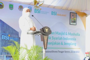 Khofifah Masuk 500 Tokoh Muslim Berpengaruh di Dunia