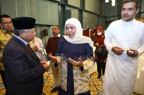 Gubernur Khofifah Gelar Misi Dagang di Riyadh - Arab Saudi
