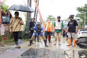 Wagub : 1.000 Karung Limbah Batubara Didatangkan untuk Talud Darurat