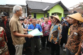 Panen Padi Dimulai, Ganjar Harap Harga Beras di Jateng Stabil dalam Sepekan