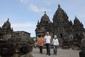 Jelang Libur Lebaran, Ganjar Cek Persiapan Candi Prambanan