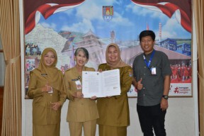 Bayi Baru Lahir di Cilacap Bisa Langsung Dapat Akta dan KIA