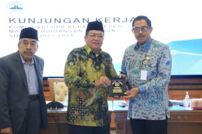 Kuota Haji 2024 Jateng Bertambah, Nana Dorong Pembangunan Embarkasi Baru