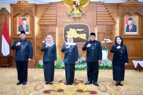 Gubernur Khofifah Minta Segera Adaptasi dan Tancap Gas Jalankan Program Kerja