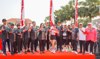 Sukses Diikuti 3.200 Pelari, Bank Jatim JConnect Run Lewati Rute Iconic Bersejarah Surabaya
