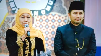 Khofifah-Indar Dardak Sampaikan Visi-Misi pada Debat Perdana Pilgub Jatim 2024