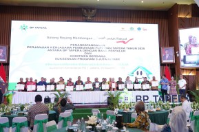 Dukung Program 3 Juta Rumah, Bank Jatim Tanda Tangani PKS Program KPR Sejahtera FLPP dan Pembiayaan Tapera 2025