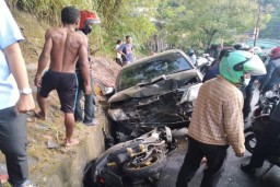 Polwan Tewas Ditabrak Minibus dalam Perjalanan ke Kantor