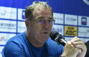 Persib Liburkan Pemain Latihan Bersama