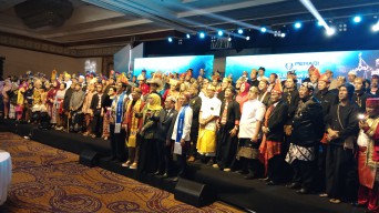Gubernur Khofifah Apresiasi PBH PERADI
