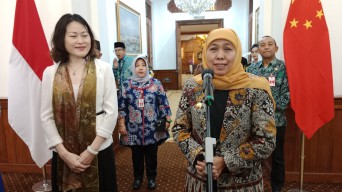 Gubernur Khofifah Bahas Peningkatan Kerjasama di Bidang Pedidikan dan Teknologi Pertanian