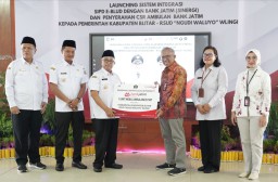 Tingkatkan Pelayanan Untuk Masyarakat, Bank Jatim Bersama Pemkab Blitar Launching SIPD E-Blud dan Serah Terima CSR