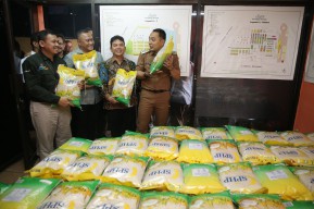 Stabilkan Harga, Pemkot Surabaya Bikin Warung TPID