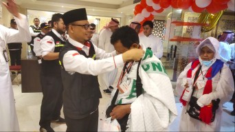 359 Jemaah SOC 01 Tiba Perdana di Makkah Al-Mukarramah