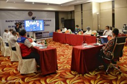 Menhub: Tetap Fokus Tangani Dampak Covid-19