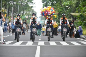 CFD Sore Jalan Tunjungan dan Raya Darmo Surabaya