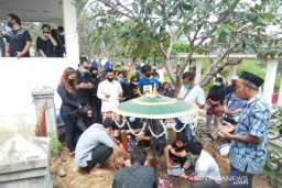 Nunung Srimulat Berduka