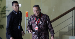 Mantan Sekretaris MA Buron, Asetnya di Surabaya Diburu KPK