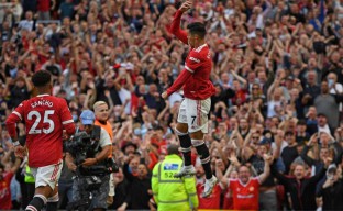 Ronaldo Come Back  dengan Gaya