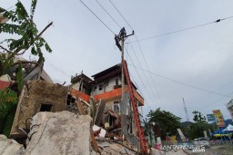 PLN Pulihkan Aliran Listrik di RSUD Mamuju