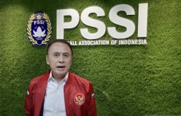 Ketum PSSI Bantah STY Singkarkan Danurwindo