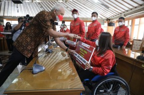 Ganjar Siap Arahkan Masa Depan Atlet Difabel Berprestasi