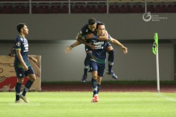Tidak Terkalahkan di Penyisihan, Persib Siap Hadapi Persija