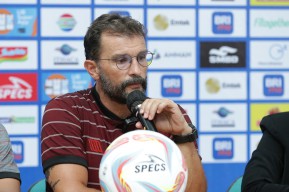 Persis Dihantam Badai Cedera, Leonardo Medina Punya Banyak Opsi