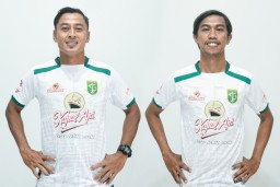 Arek Bojonegoro, Samsul Arif Resmi Berseragam Persebaya