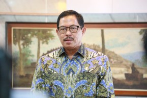 UMK Jateng 2024 Diumumkan, Kota Semarang Tertinggi